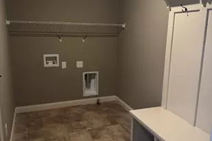 1725 Bluestone Dr, Normal, IL 61761 - Photo 11