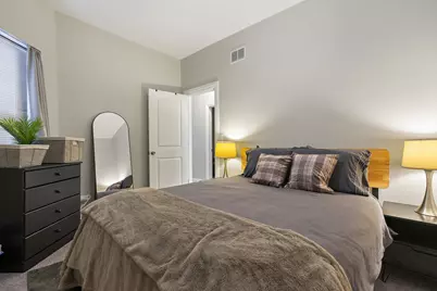 6145 S Eberhart Avenue #1, Chicago, IL 60637 - Photo 7