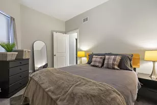 6145 S Eberhart Ave, Chicago, IL 60637 - Photo 7