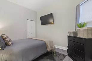 6145 S Eberhart Ave, Chicago, IL 60637 - Photo 9