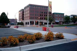 187 S Schuyler Ave, Kankakee, IL 60901 - Photo 1