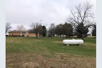 5543 US Route 20 W, Freeport, IL 61032 - Photo 3