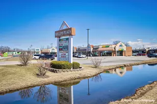 920 E Rollins Rd, Round Lake Beach, IL 60073 - Photo 1