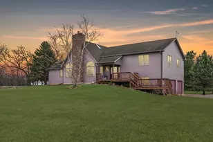 14N700 Factly Rd, Sycamore, IL 60178 - Photo 3