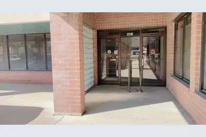 256 E Algonquin Road #256, Arlington Heights, IL 60005 - Photo 7