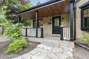 639 Harms Rd, Glenview, IL 60025 - Photo 3