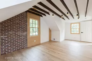 639 Harms Rd, Glenview, IL 60025 - Photo 13