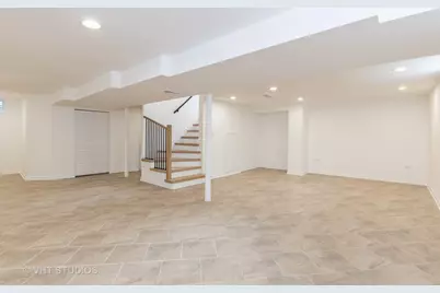 639 Harms Road, Glenview, IL 60025 - Photo 17