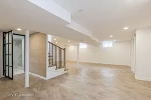 639 Harms Rd, Glenview, IL 60025 - Photo 19