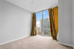 653 N Kingsbury St, Chicago, IL 60654 - Photo 9