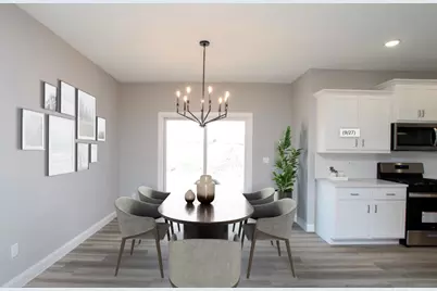 2614 Piney, Bloomington, IL 61705 - Photo 3