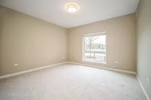 2150 Founders Dr, Northbrook, IL 60062 - Photo 9