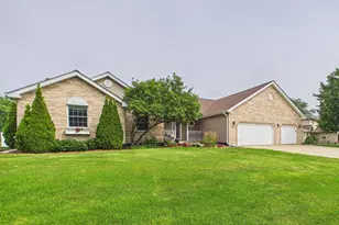 9260 Elm Ave, Mokena, IL 60448 - Photo 1