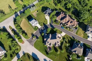 6818 Cambria Cove, Lakewood, IL 60014 - Photo 5