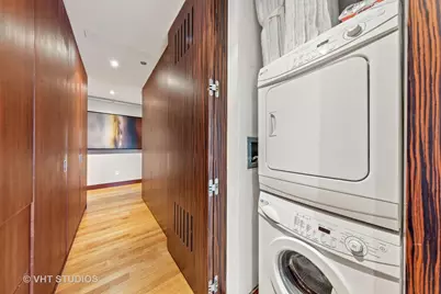 800 N Michigan Avenue #2003, Chicago, IL 60611 - Photo 23