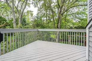 1315 Dunrobin Rd, Naperville, IL 60540 - Photo 17