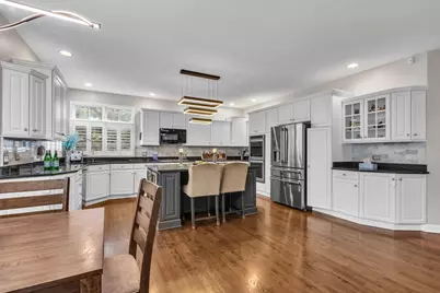 1315 Dunrobin Road, Naperville, IL 60540 - Photo 9