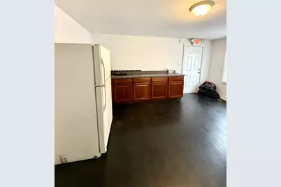 818 E New York Street, Aurora, IL 60505 - Photo 11