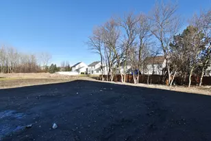 4012 Faith Ln, Saint Charles, IL 60174 - Photo 7