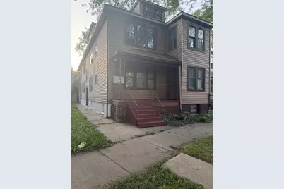 8610 S Baltimore Avenue, Chicago, IL 60617 - Photo 1