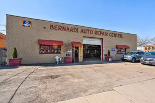 2648-2666 Waukegan Ave, Highland Park, IL 60035 - Photo 1