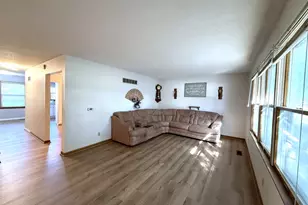 203 S Whitehead St, Tolono, IL 61880 - Photo 5