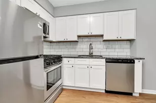 909 Plainfield Rd, Darien, IL 60561 - Photo 3