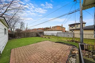 1138 E 151st St, Dolton, IL 60419 - Photo 5