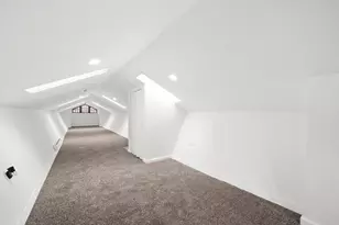 [Address not provided], Chicago, IL 60617 - Photo 11