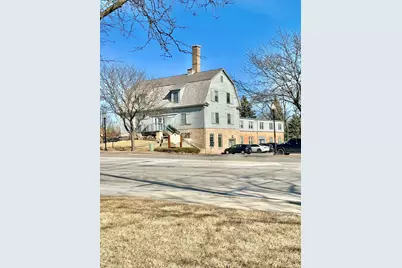 105 S Roselle Road, Schaumburg, IL 60193 - Photo 1