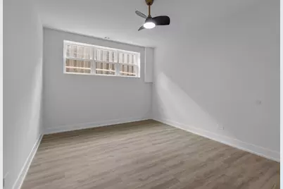 1522 W Wolfram Street, Chicago, IL 60657 - Photo 27