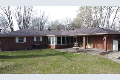 2775 E Riverview Drive, Kankakee, IL 60901 - Photo 7