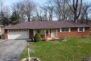 2775 E Riverview Dr, Kankakee, IL 60901 - Photo 1