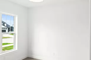 5005 Finlen Ln, Bloomington, IL 61705 - Photo 13