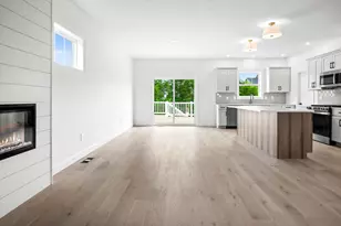 5005 Finlen Ln, Bloomington, IL 61705 - Photo 21