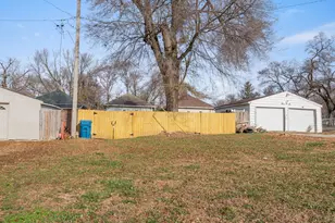 312 Stone St, Kankakee, IL 60901 - Photo 17