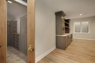 517 Cumnor Rd, Kenilworth, IL 60043 - Photo 19