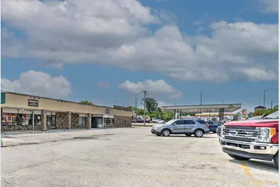 350 N Locust Street #E, Manteno, IL 60950 - Photo 3