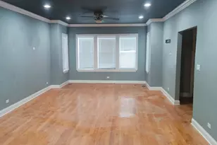 5610 N Glenwood Ave, Chicago, IL 60660 - Photo 9