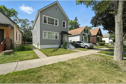 307 E 136th Place, Chicago, IL 60827 - Photo 3