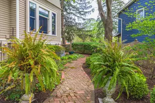 5 Broadway Pl, Normal, IL 61761 - Photo 59