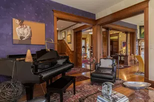 5 Broadway Pl, Normal, IL 61761 - Photo 9