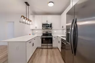 643 N Lawndale Ave, Chicago, IL 60624 - Photo 7