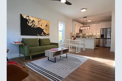 643 N Lawndale Avenue, Chicago, IL 60624 - Photo 9