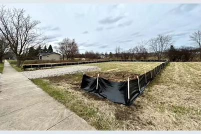 963 Belle Plaine Avenue, Gurnee, IL 60031 - Photo 5