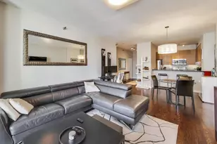 330 N Jefferson St, Chicago, IL 60661 - Photo 7