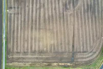 1702 N 600 E, Gilman, IL 60938 - Photo 3