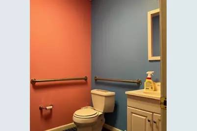 228 W Galena Boulevard #102, Aurora, IL 60506 - Photo 7