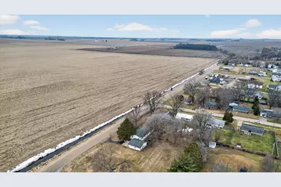 219 River Road, Rochelle, IL 61068 - Photo 37