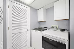 10937 Moody Ave, Chicago Ridge, IL 60415 - Photo 11